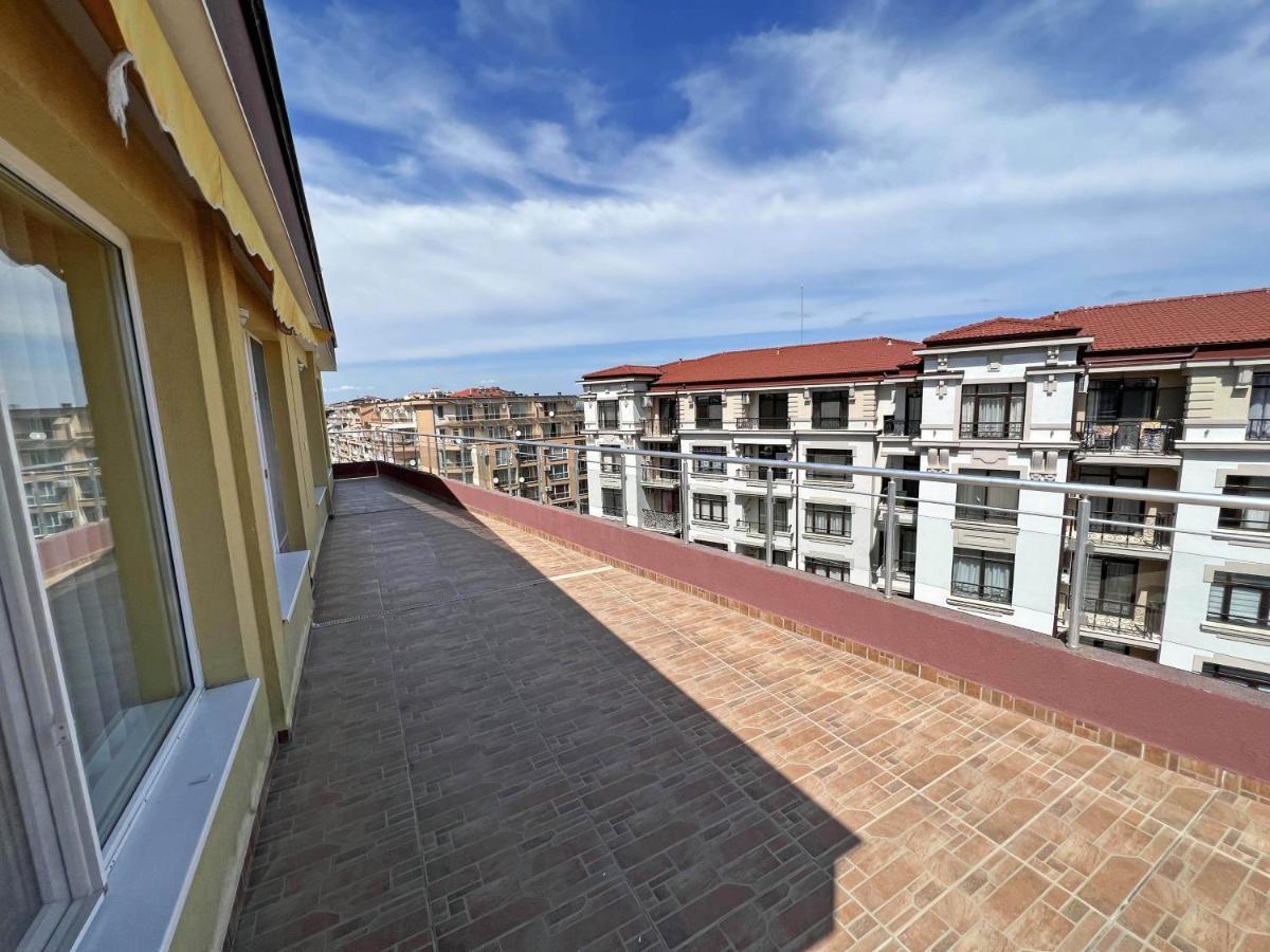 Valemar Apartments Pomorie Eksteriør bilde