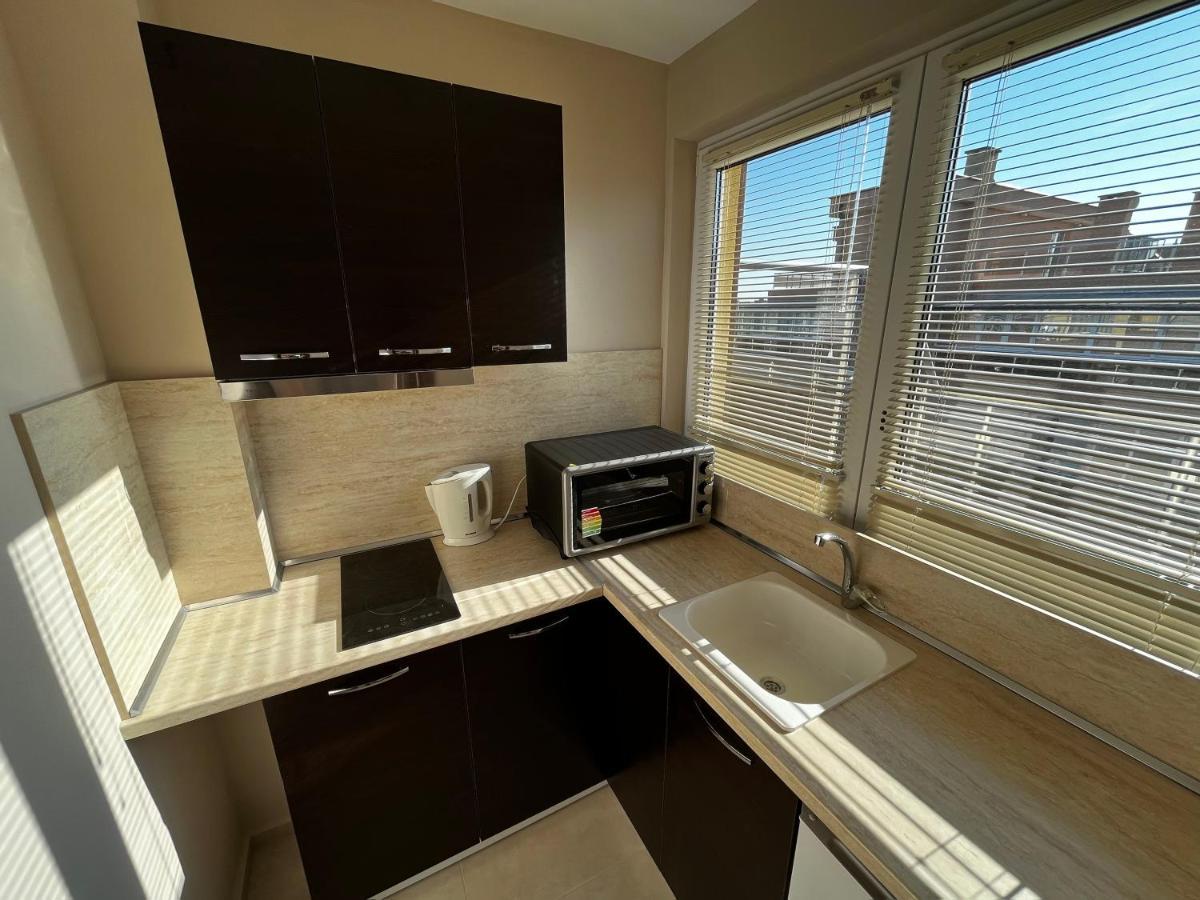 Valemar Apartments Pomorie Eksteriør bilde